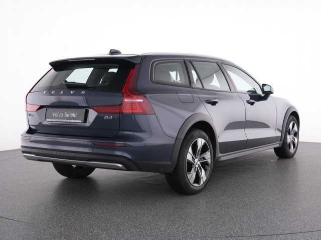 Volvo V60 Cross Country CC