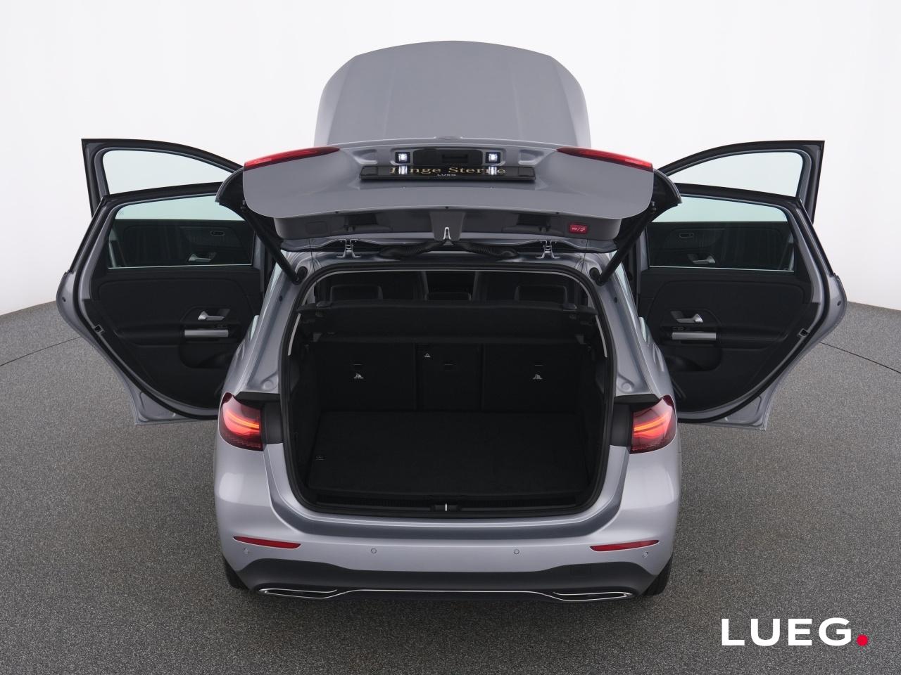 Mercedes-Benz B 180 Progressive Sedan