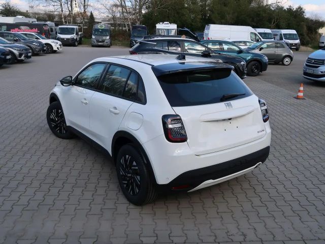 Fiat 600e Hybrid 1.2 DCT Sonderedition Navi Kamera SHZ