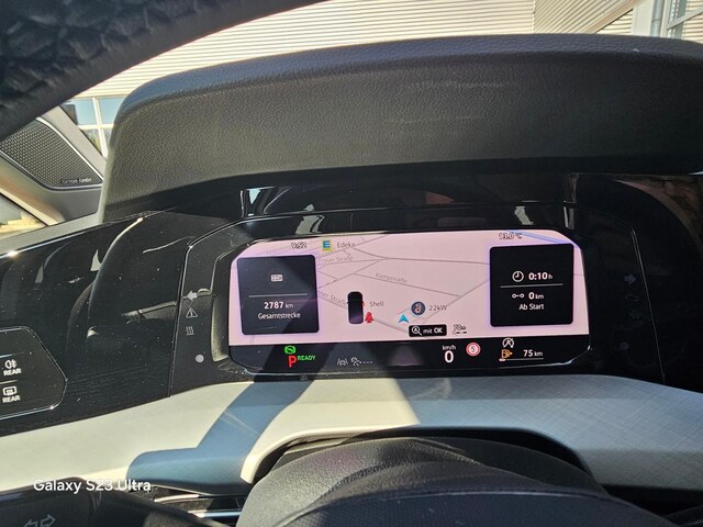 Volkswagen Golf 1.5 eTSI DSG Life Variant