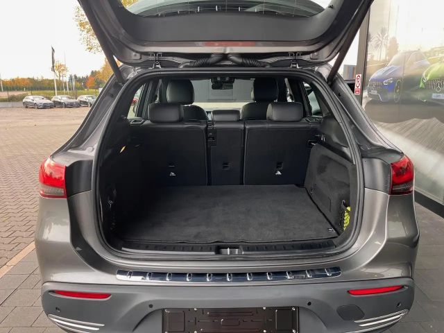 Mercedes-Benz EQA 300 4MATIC