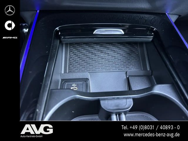 Mercedes-Benz GLA 200 AMG Line