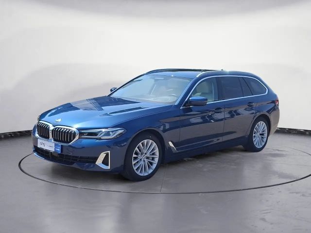 BMW 540 540d Luxury Line Touring xDrive