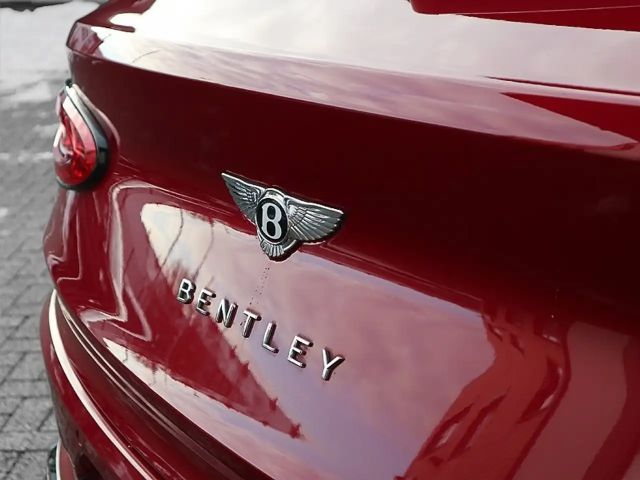 Bentley Bentayga V8