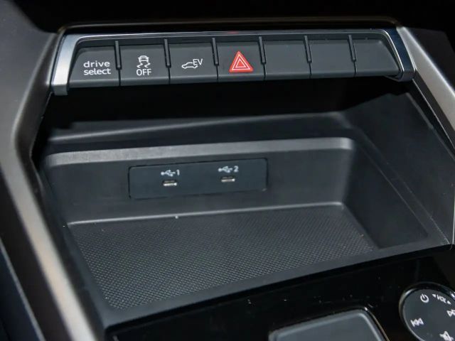 Audi A3 40 TFSI Hybride Sedan