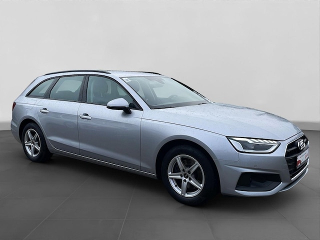 Audi A4 30 TDI Avant S-Tronic