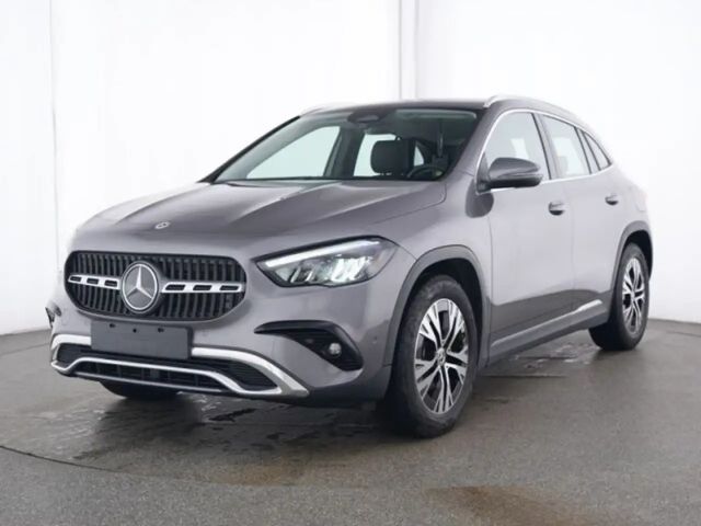 Mercedes-Benz GLA 180 Progressive