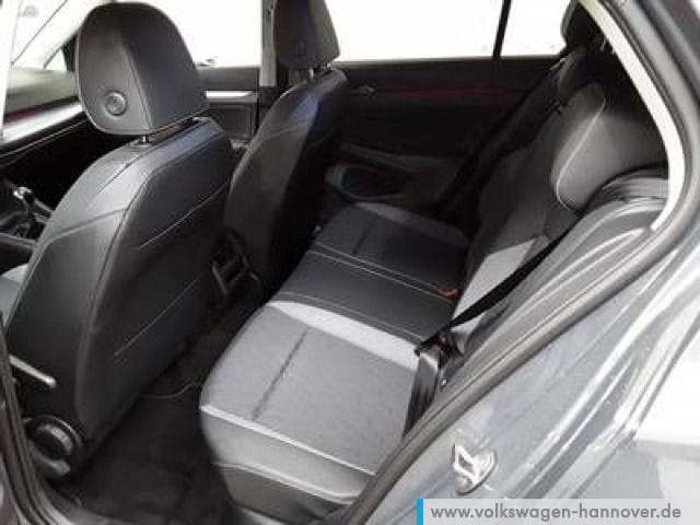 Volkswagen Golf 1.5 TSI Golf VIII