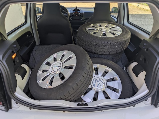 Volkswagen up! 1.0 up!