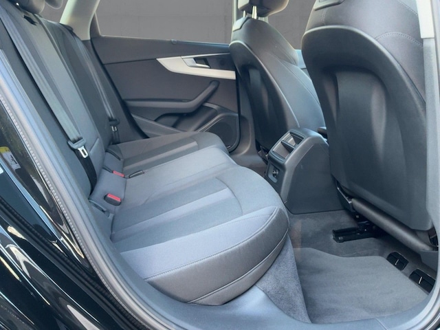 Audi A4 35 TDI Avant S-Tronic