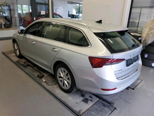 Skoda Octavia 2.0 TDI Combi Style Style