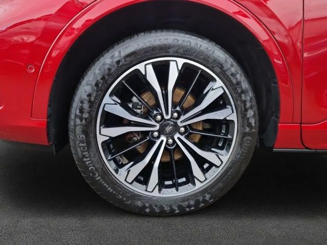 Ford Kuga Plug in Hybrid ST Line X