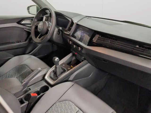 Audi A1 30 TFSI Allstreet