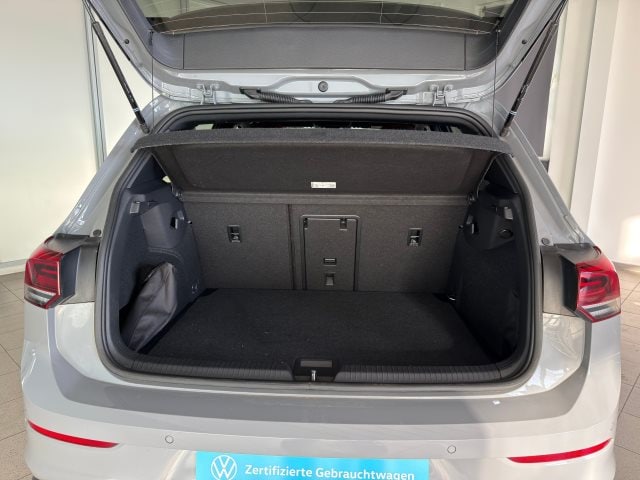 Volkswagen Golf 2.0 TSI Golf VIII