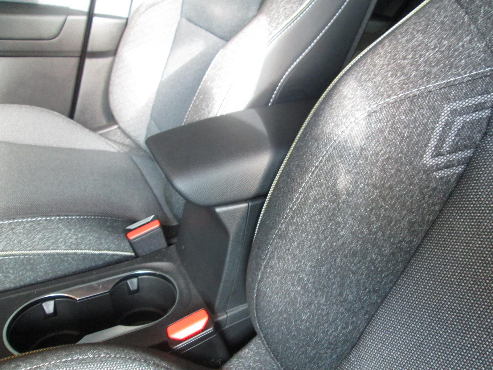 Renault Captur EDC Hybrid Techno