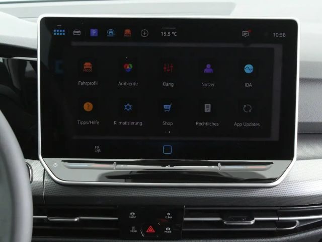 Volkswagen Golf DSG Style eHybrid