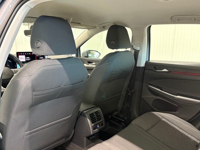 Volkswagen Golf 1.5 TSI Golf VIII