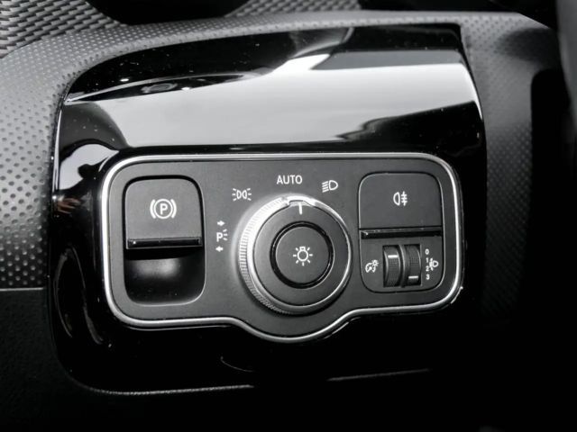 Mercedes-Benz A 180 Progressive