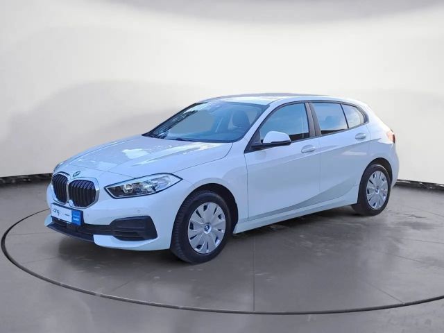 BMW 116 116i Sedan
