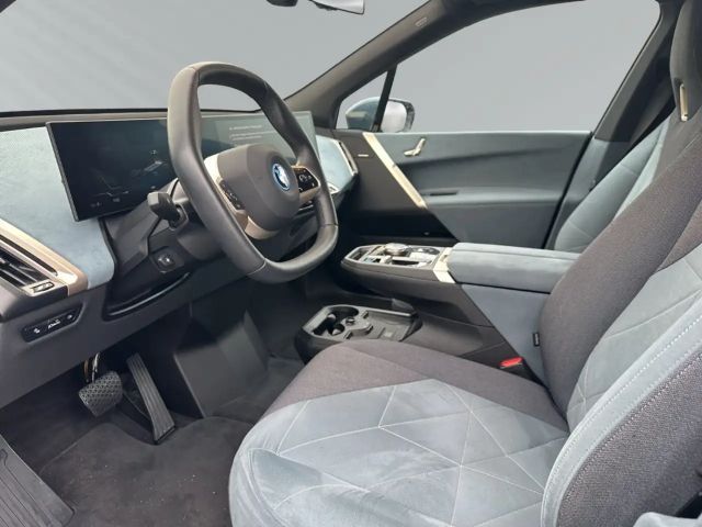 BMW iX xDrive40