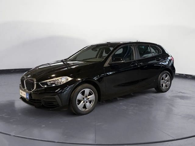 BMW 116 116i Sedan