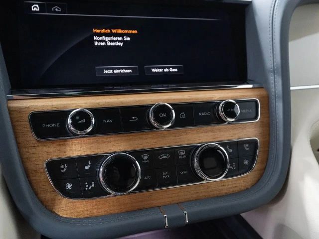 Bentley Bentayga Hybrid
