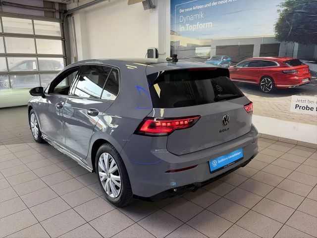 Volkswagen Golf 1.5 eTSI DSG