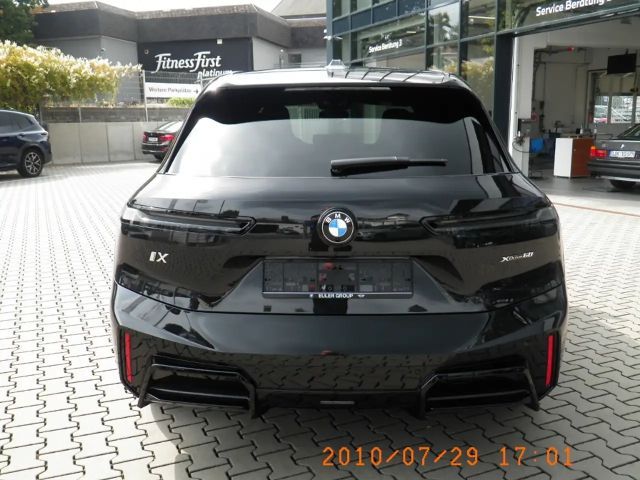 BMW iX xDrive xDrive60