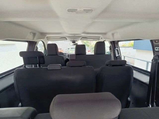 Opel Zafira Life Vivaro Kombi Navi 9-Sitzer