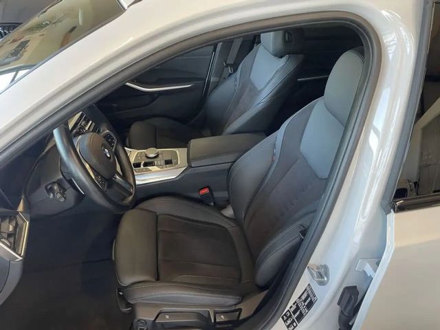 BMW 320 320d M-Sport Touring xDrive