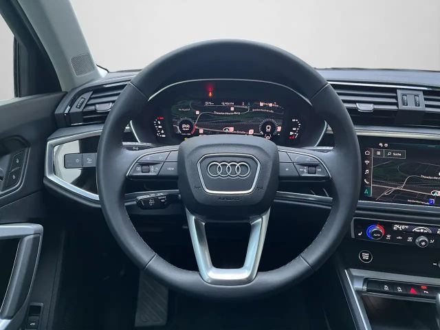 Audi Q3 35 TFSI S-Tronic