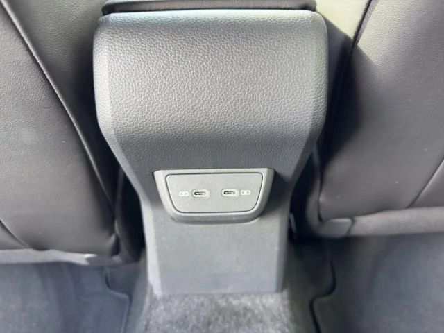 Volkswagen Taigo 1.0 TSI DSG