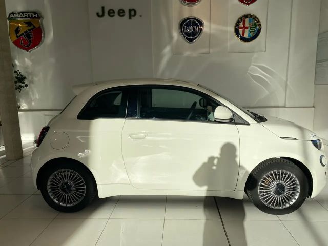 Fiat 500e Komfort Paket/ Allwetterreifen