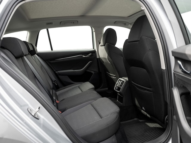 Skoda Octavia 1.4 TSI Ambition Combi iV