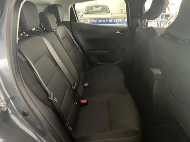 Renault Clio Experience