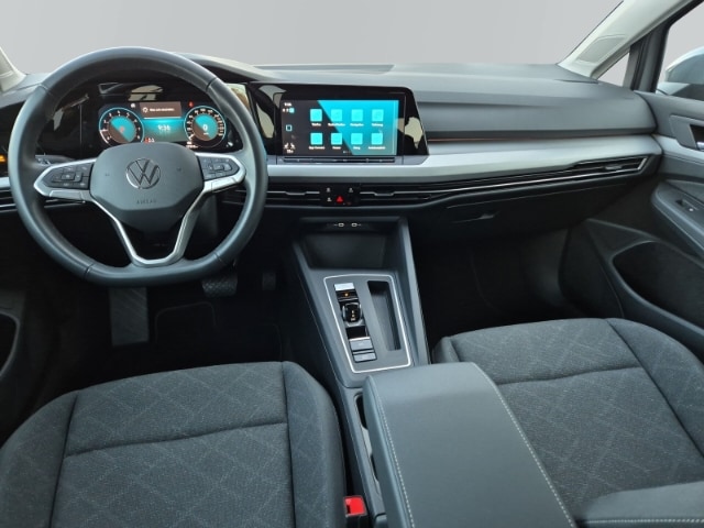 Volkswagen Golf 1.5 eTSI DSG Life