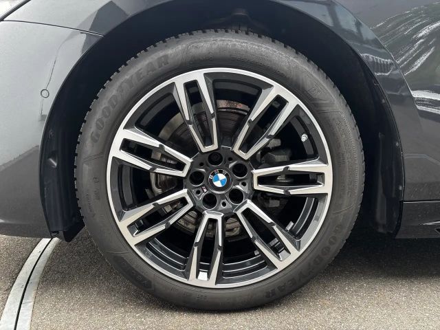 BMW 520 520i M-Sport Touring