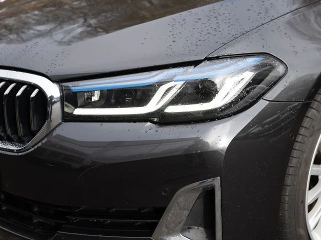 BMW 520 520d Luxury Line Touring