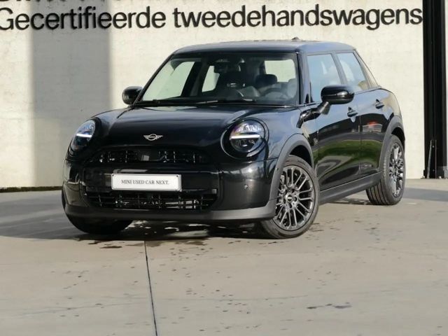 MINI Cooper 5 DOORS | AUT | CAMERA | APPLECAR