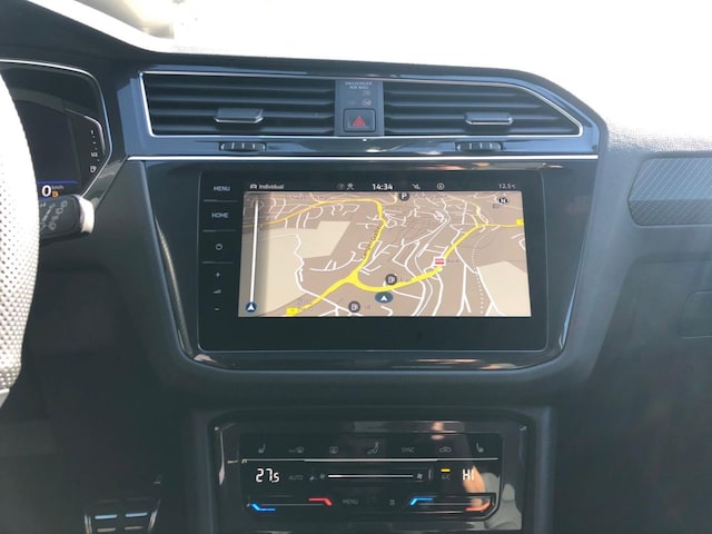 Volkswagen Tiguan Tiguan 2.0TDI R-Line 4M DSG Leder Navi LED AHK Standh.