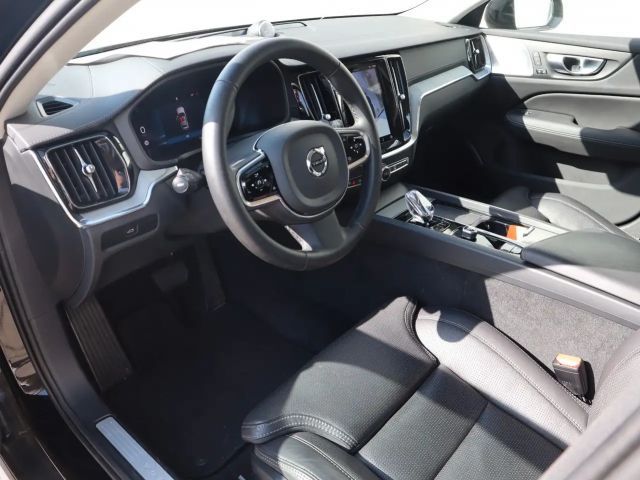 Volvo V60 Cross Country AWD Ultimate