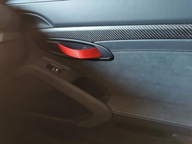 Porsche Cayman Coupé RS