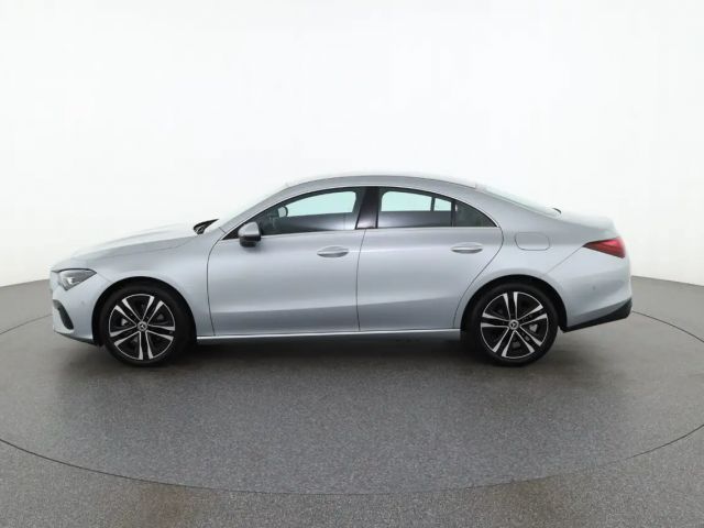 Mercedes-Benz CLA 180 Coupé