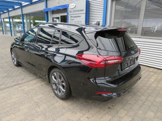 Ford Focus ST Line Wagon