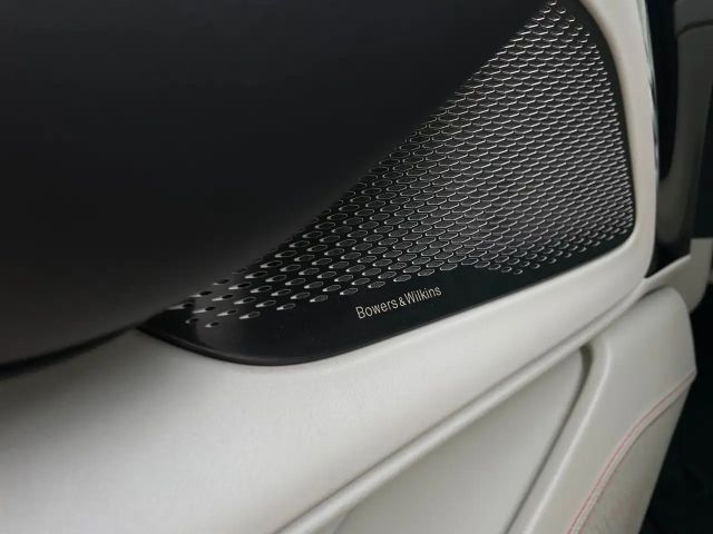 Aston Martin DBX 707 MY25