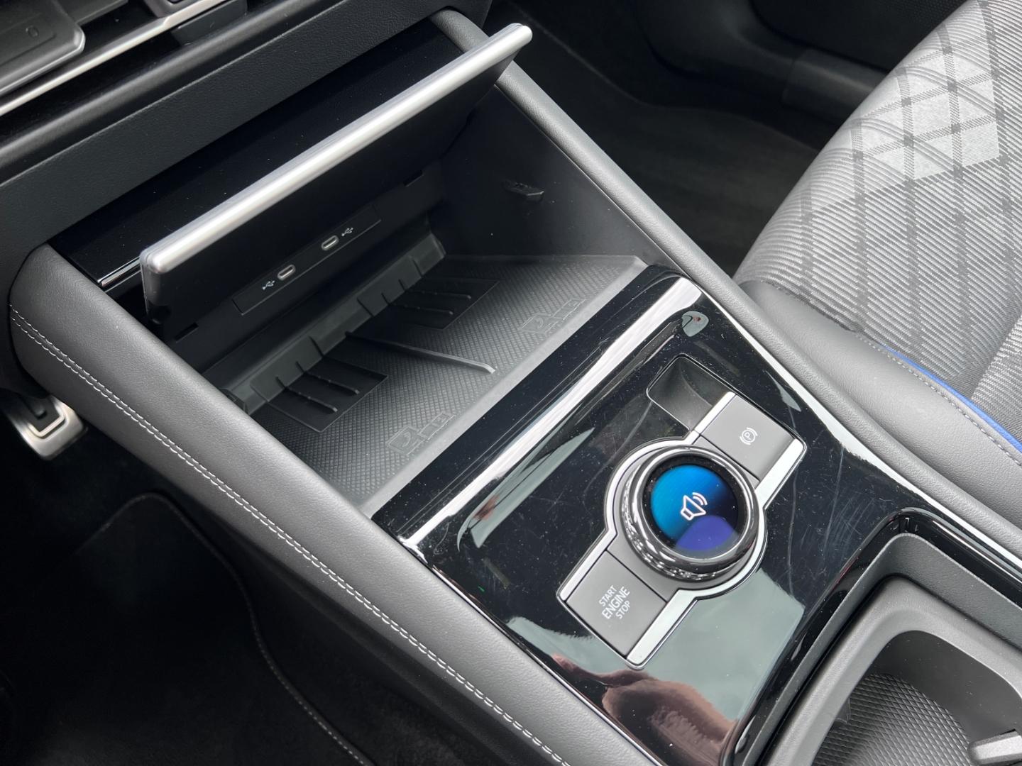 Volkswagen Tiguan 1.5 eTSI IQ.Drive R-Line