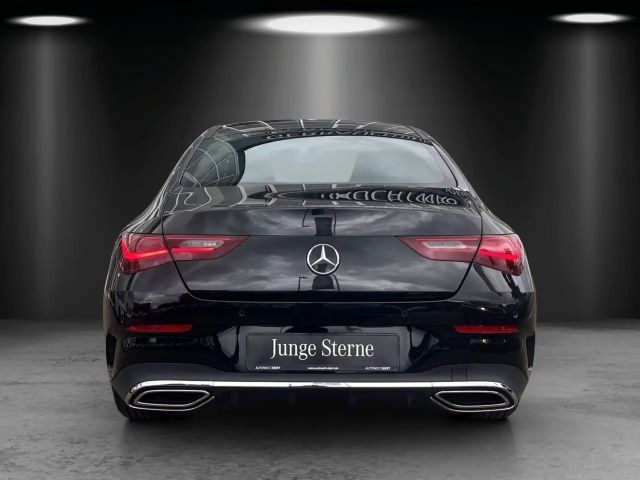 Mercedes-Benz CLA 200 AMG Line CLA 200 d Coupé