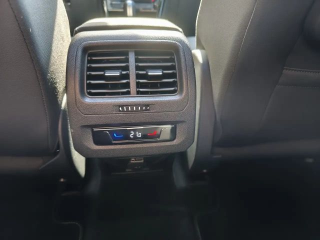 Volkswagen Touran Highline R-Line