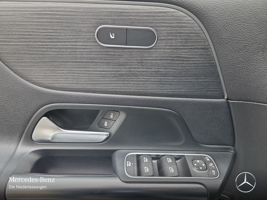 Mercedes-Benz EQA 300 4MATIC