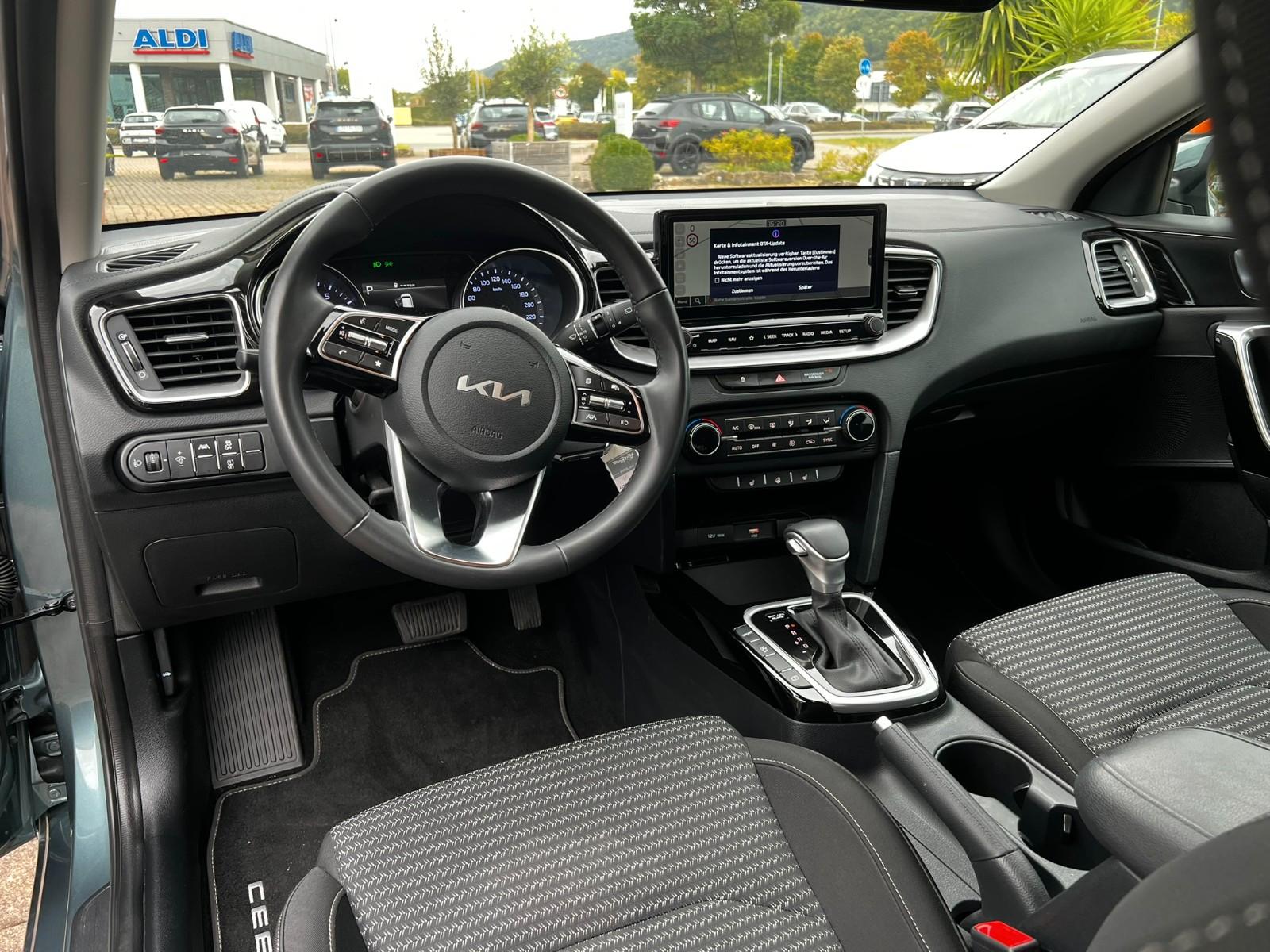 Kia Ceed 
